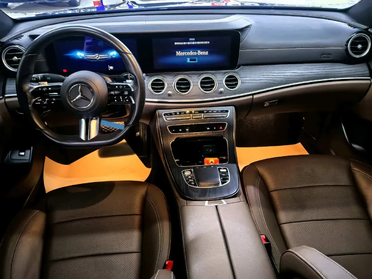 2021 Mercedes-Benz E Class 2.0T 258HP L4 9AT,autocango,china used car exporter,china ev exporter,chinese used car exporter,chinese used ev exporter