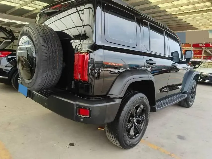 2021 Tank 300 2.0T 227HP L4 8AT,autocango,china used car exporter,china ev exporter,chinese used car exporter,chinese used ev exporter