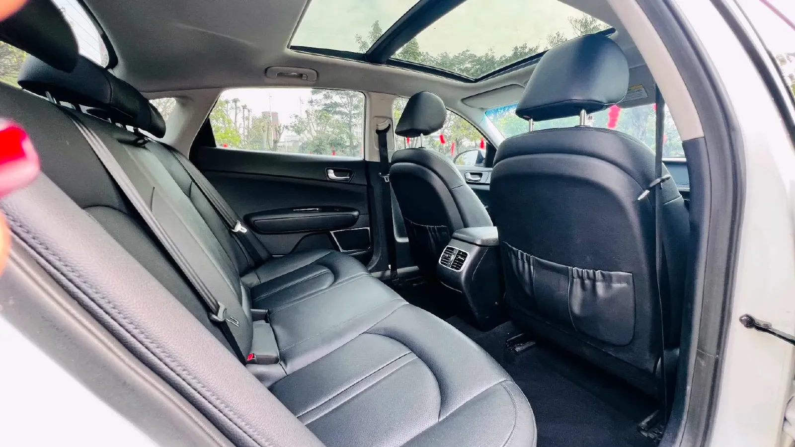 2017 Kia K5 2.0L 161HP L4 6AT,autocango,china used car exporter,china ev exporter,chinese used car exporter,chinese used ev exporter