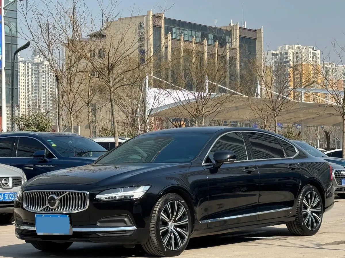 2024 Volvo S90 2.0T 250HP L4 8AT,autocango,china used car exporter,china ev exporter,chinese used car exporter,chinese used ev exporter