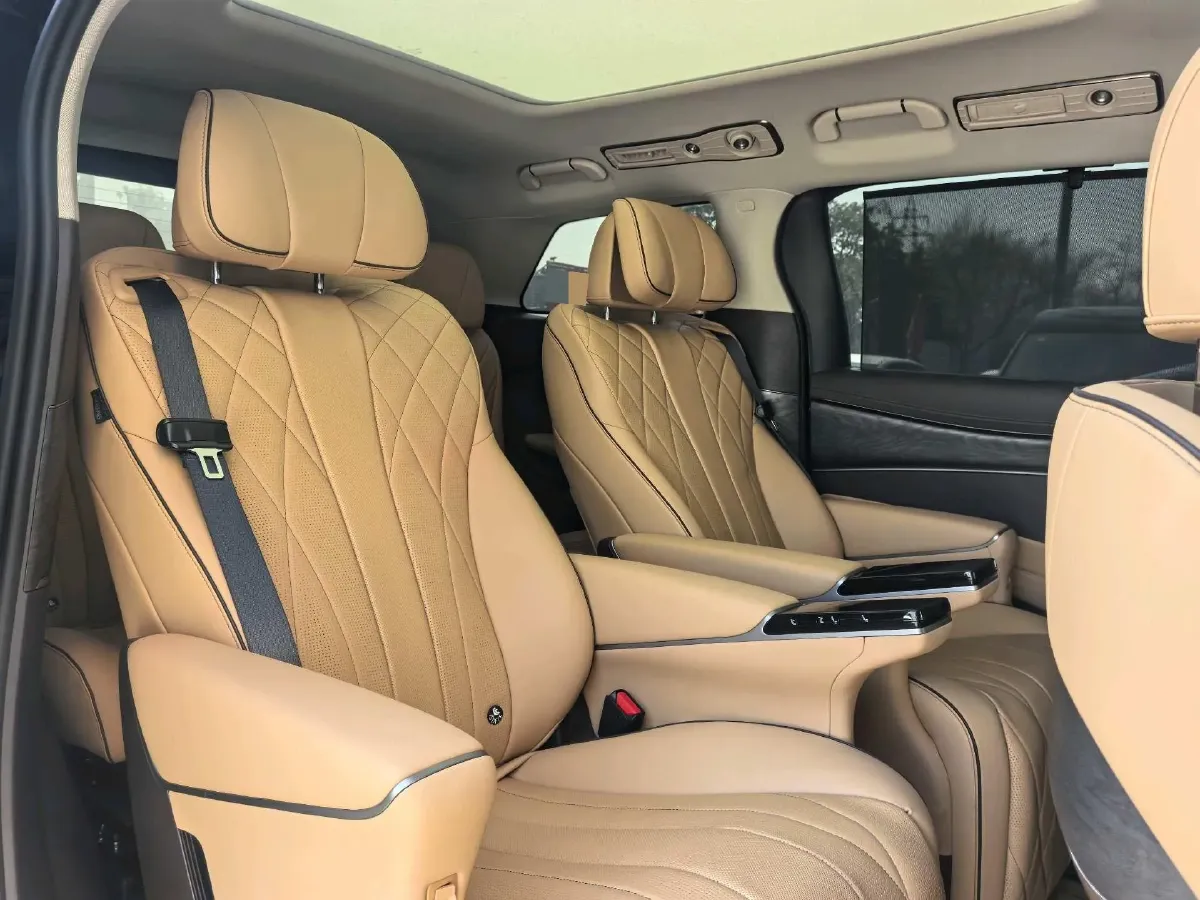 2024 Denza D9 1.5T 139HP L4 E-CVT PHEV 40KWH,autocango,china used car exporter,china ev exporter,chinese used car exporter,chinese used ev exporter