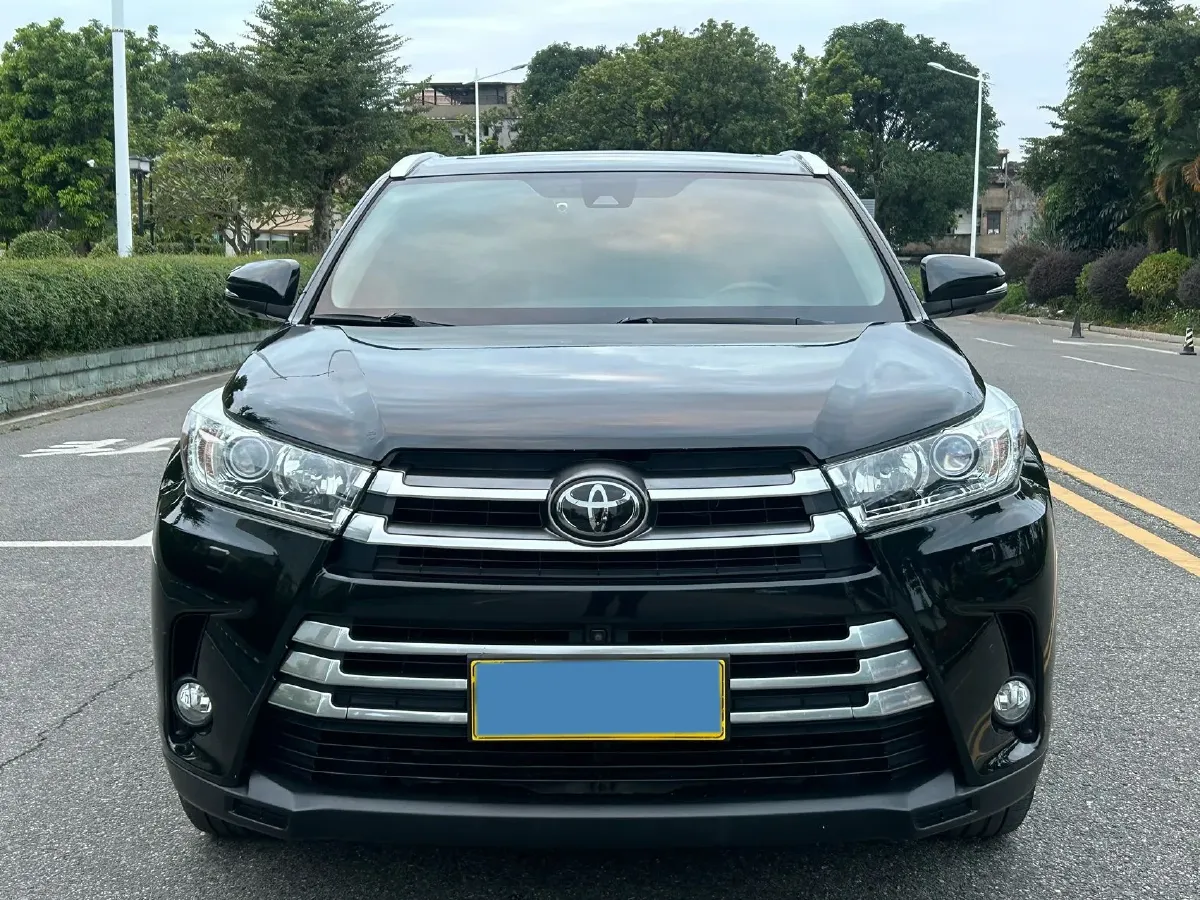 2018 Toyota Highlander 2.0T 220HP L4 6AT,autocango,china used car exporter,china ev exporter,chinese used car exporter,chinese used ev exporter