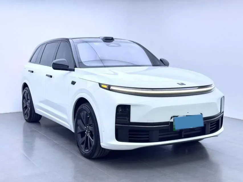 2023 Li L7 Range Extended 154HP REEV 40.9KWH,autocango,china used car exporter,china ev exporter,chinese used car exporter,chinese used ev exporter