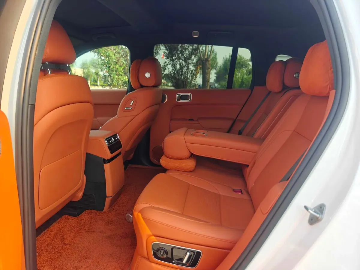 2024 Li L8 Range Extended 154HP REEV 42.8KWH,autocango,china used car exporter,china ev exporter,chinese used car exporter,chinese used ev exporter