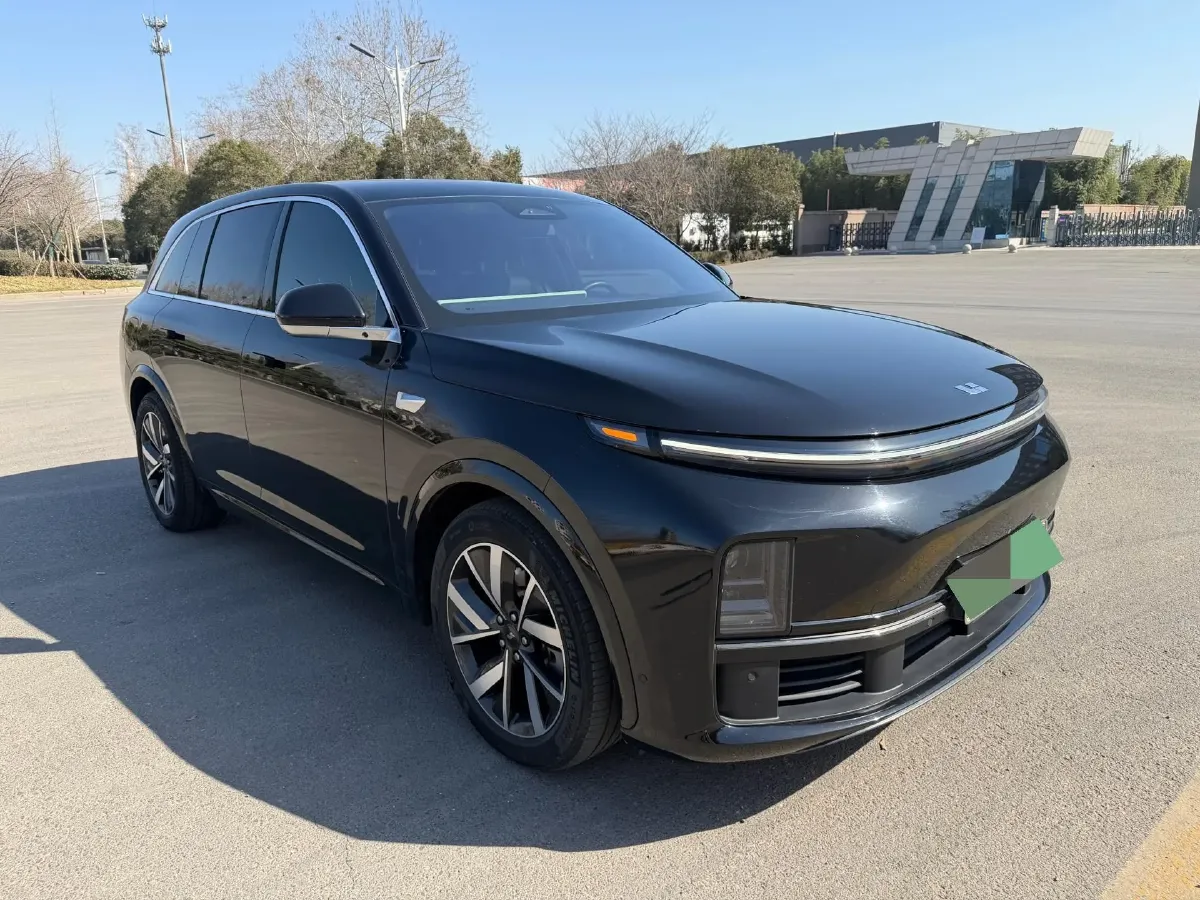 2023 Li L7 Range Extended 154HP REEV 40.9KWH,autocango,china used car exporter,china ev exporter,chinese used car exporter,chinese used ev exporter