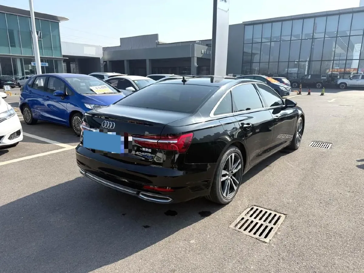 2021 Audi A6L 2.0T 190HP L4 7DCT,autocango,china used car exporter,china ev exporter,chinese used car exporter,chinese used ev exporter