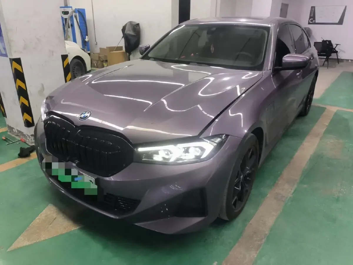 2024 BMW i3 BEV 70KWH,autocango,china used car exporter,china ev exporter,chinese used car exporter,chinese used ev exporter