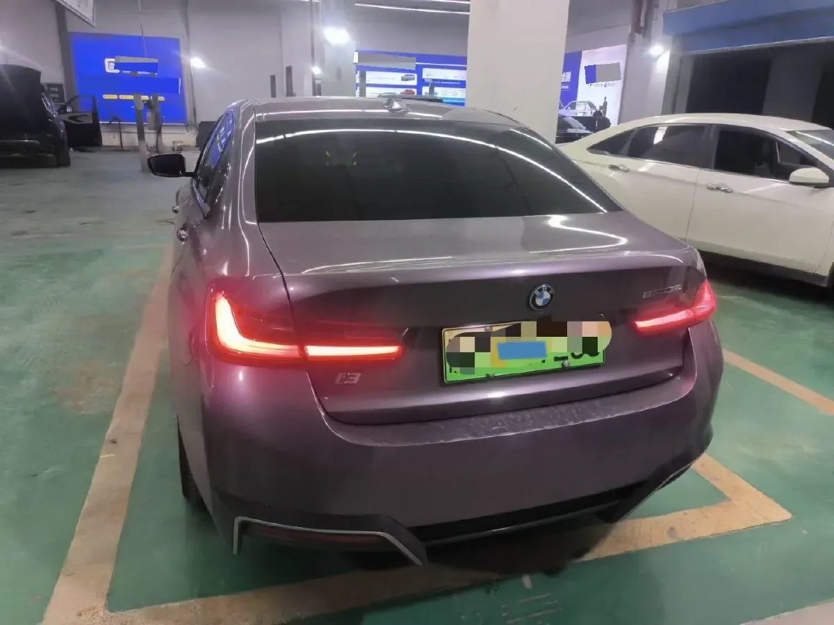 2024 BMW i3 BEV 70KWH,autocango,china used car exporter,china ev exporter,chinese used car exporter,chinese used ev exporter