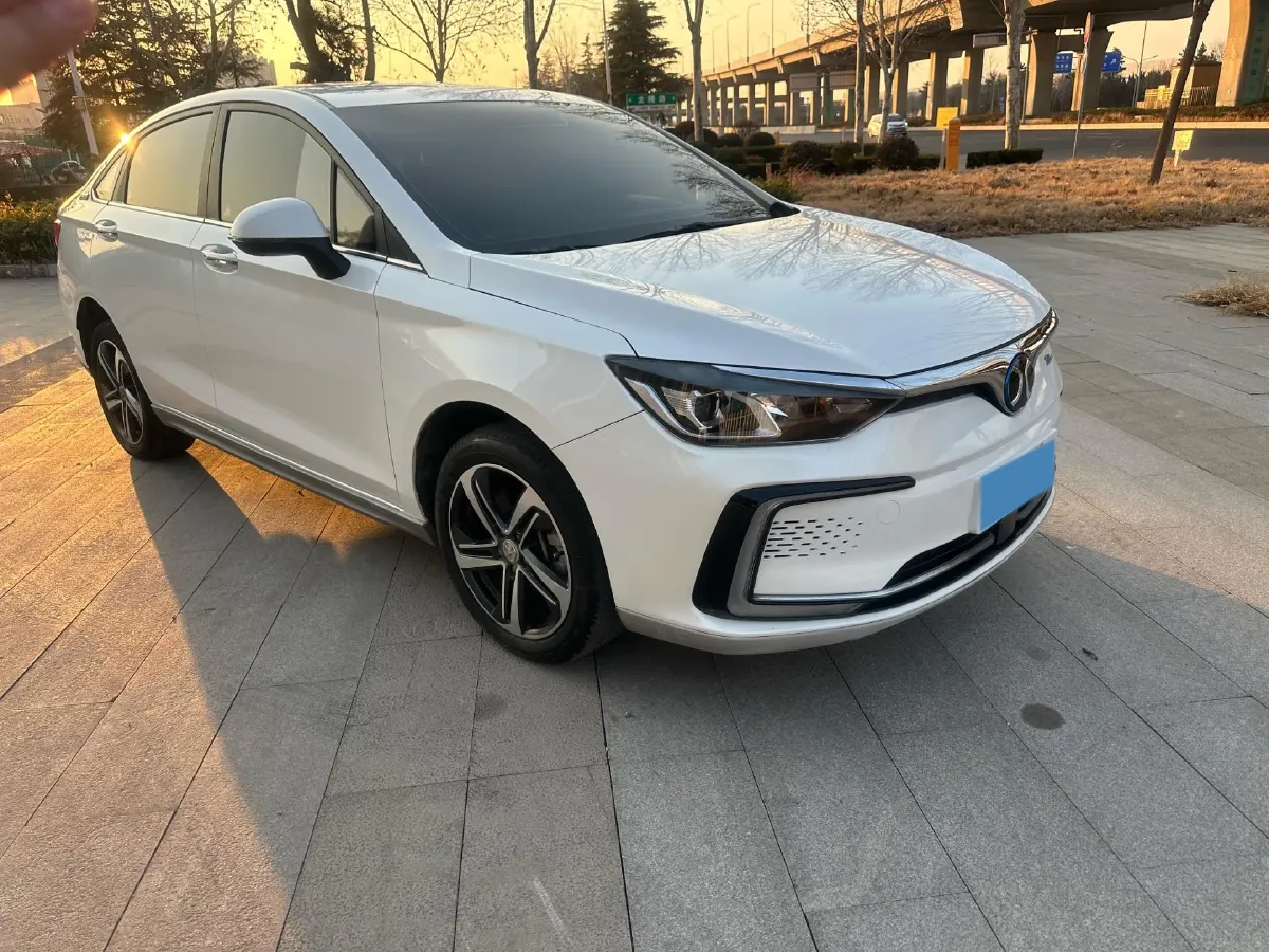 2019 BeiJing Auto EU5 BEV 50.8KWH,autocango,china used car exporter,china ev exporter,chinese used car exporter,chinese used ev exporter