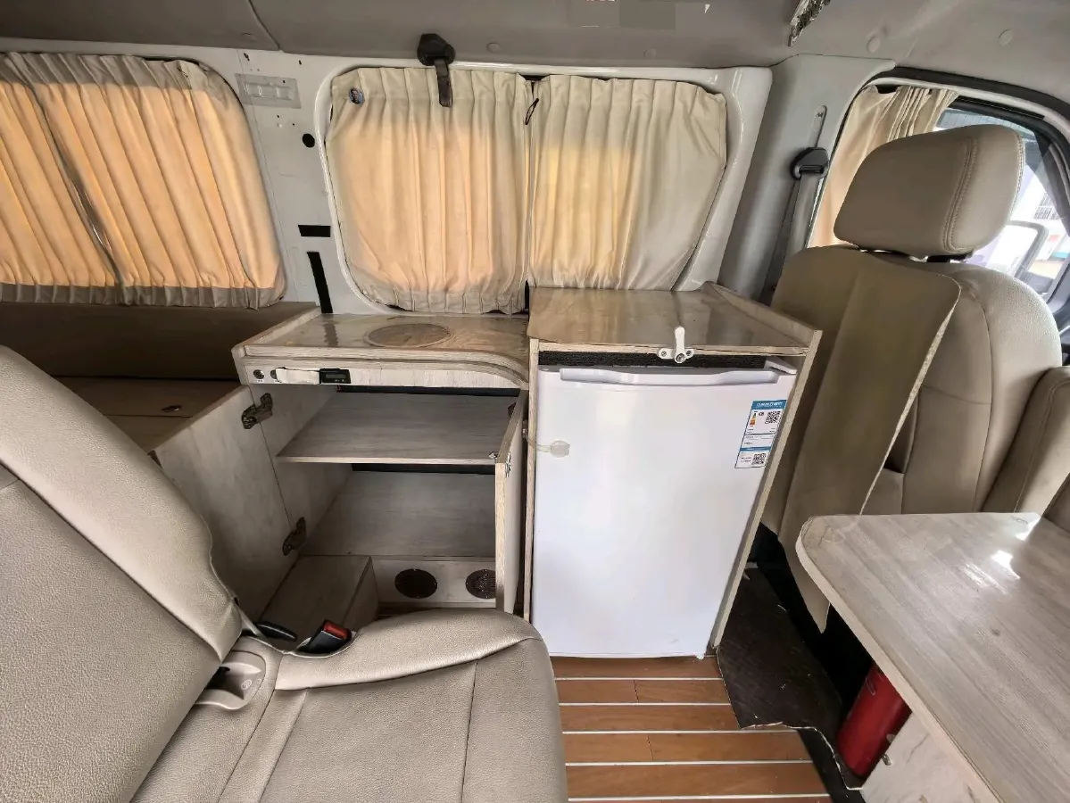 2021 DongFeng DFAC YuFeng 2.4T 140HP L4 6MT,autocango,china used car exporter,china ev exporter,chinese used car exporter,chinese used ev exporter