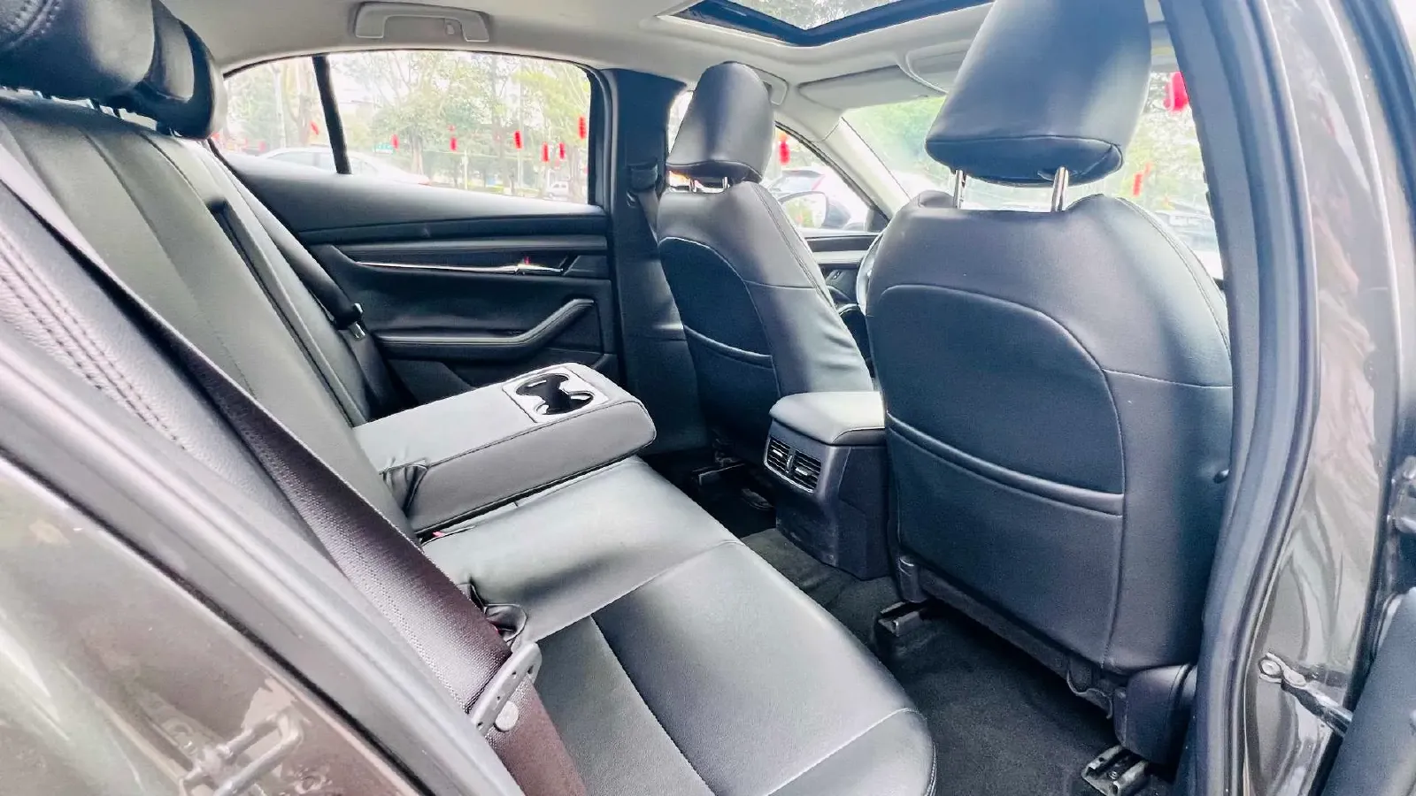 2020 Mazda 3 Axela 2.0L 158HP L4 6AT,autocango,china used car exporter,china ev exporter,chinese used car exporter,chinese used ev exporter