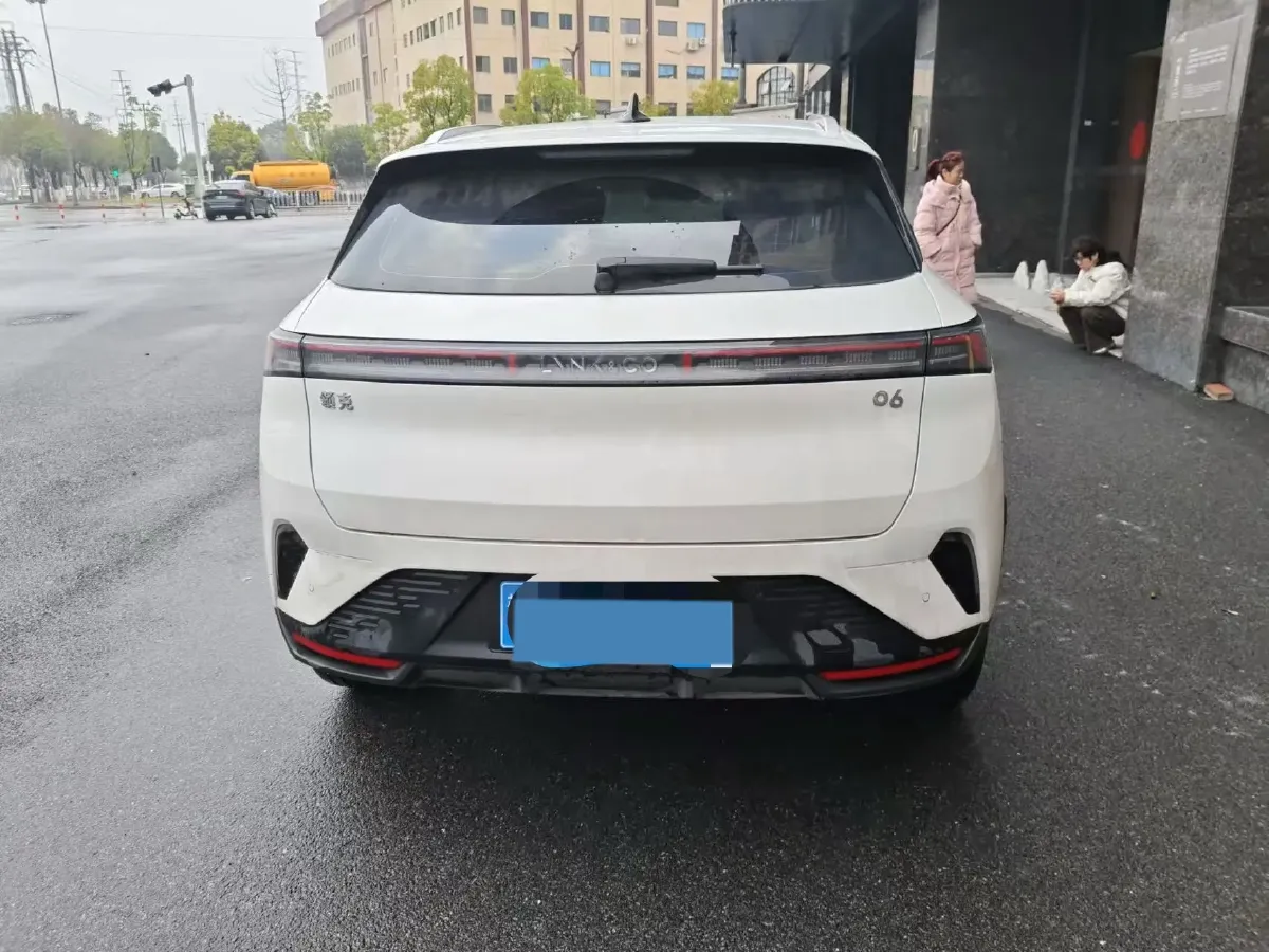 2025 LYNK&CO 06 1.5T 181HP L4 7DCT,autocango,china used car exporter,china ev exporter,chinese used car exporter,chinese used ev exporter