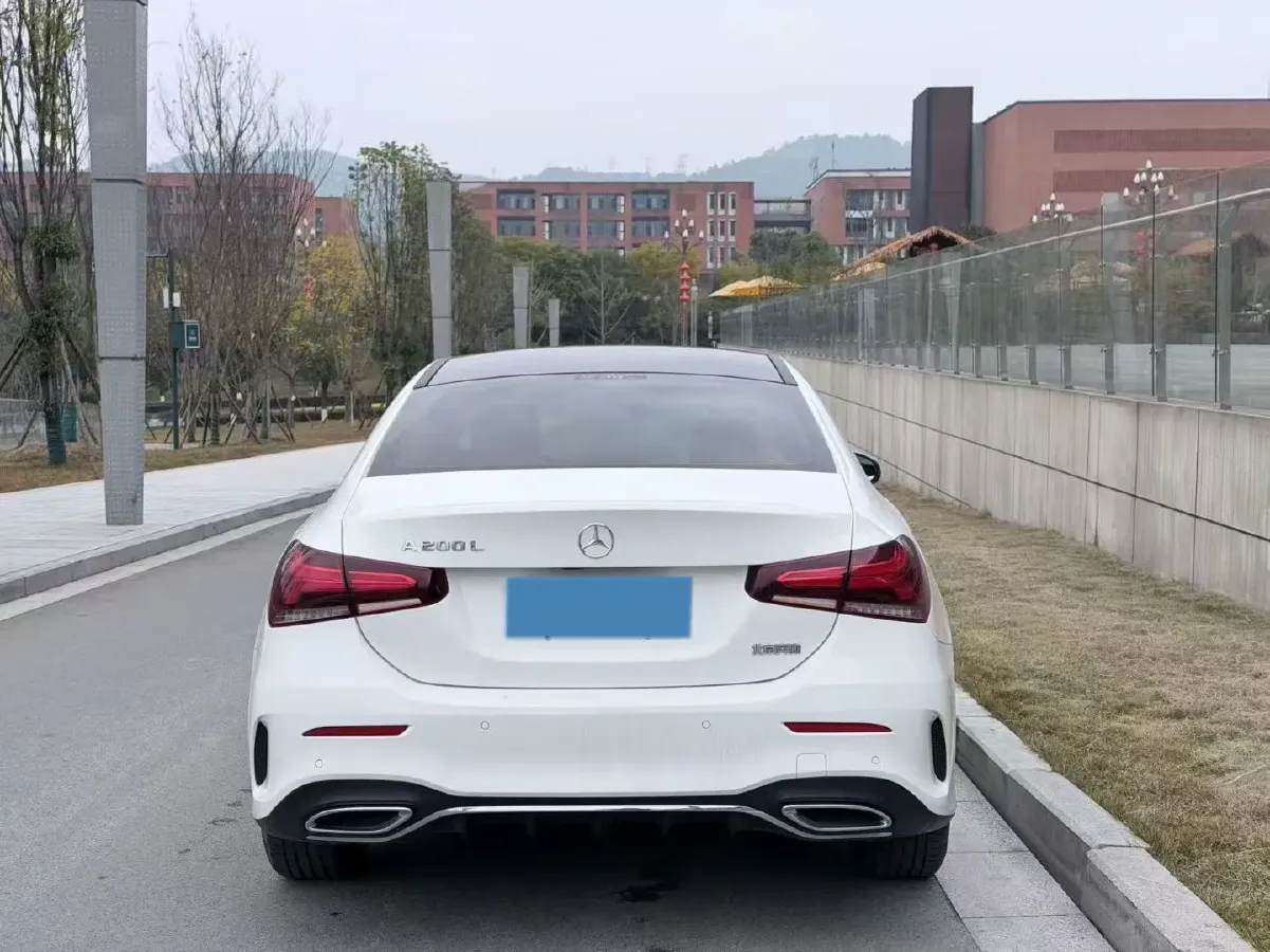 2021 Mercedes-Benz A Class 1.3T 163HP L4 7DCT,autocango,china used car exporter,china ev exporter,chinese used car exporter,chinese used ev exporter
