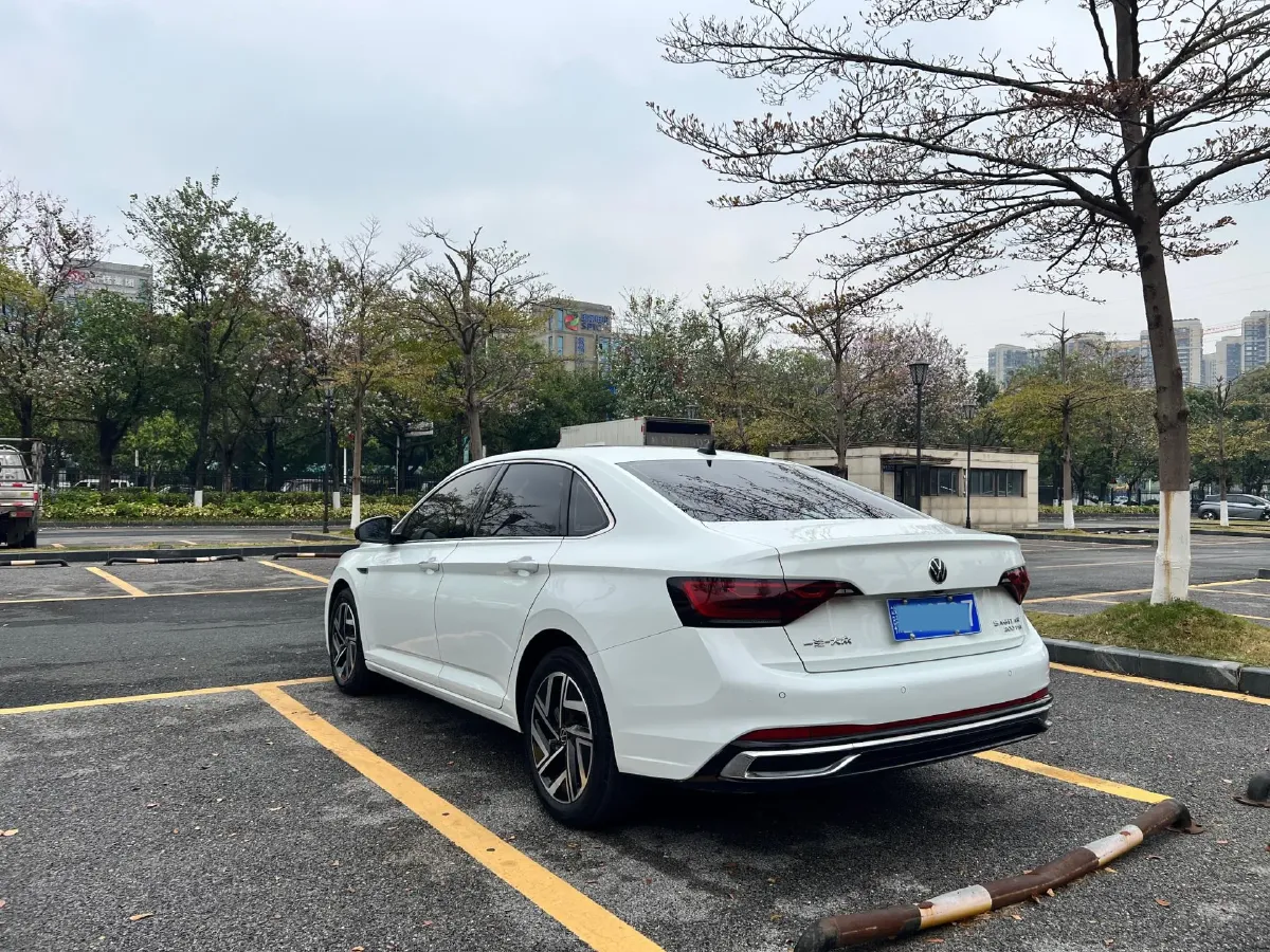 2023 Volkswagen Sagitar 1.5T 160HP L4 7DCT,autocango,china used car exporter,china ev exporter,chinese used car exporter,chinese used ev exporter