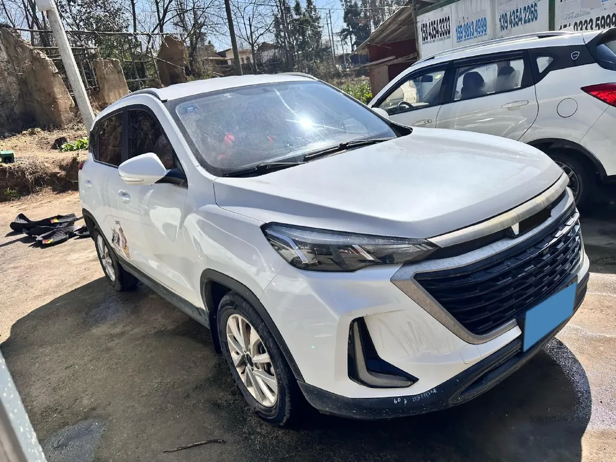 2019 BeiJing Auto X3 1.5L 116HP L4 5MT,autocango,china used car exporter,china ev exporter,chinese used car exporter,chinese used ev exporter
