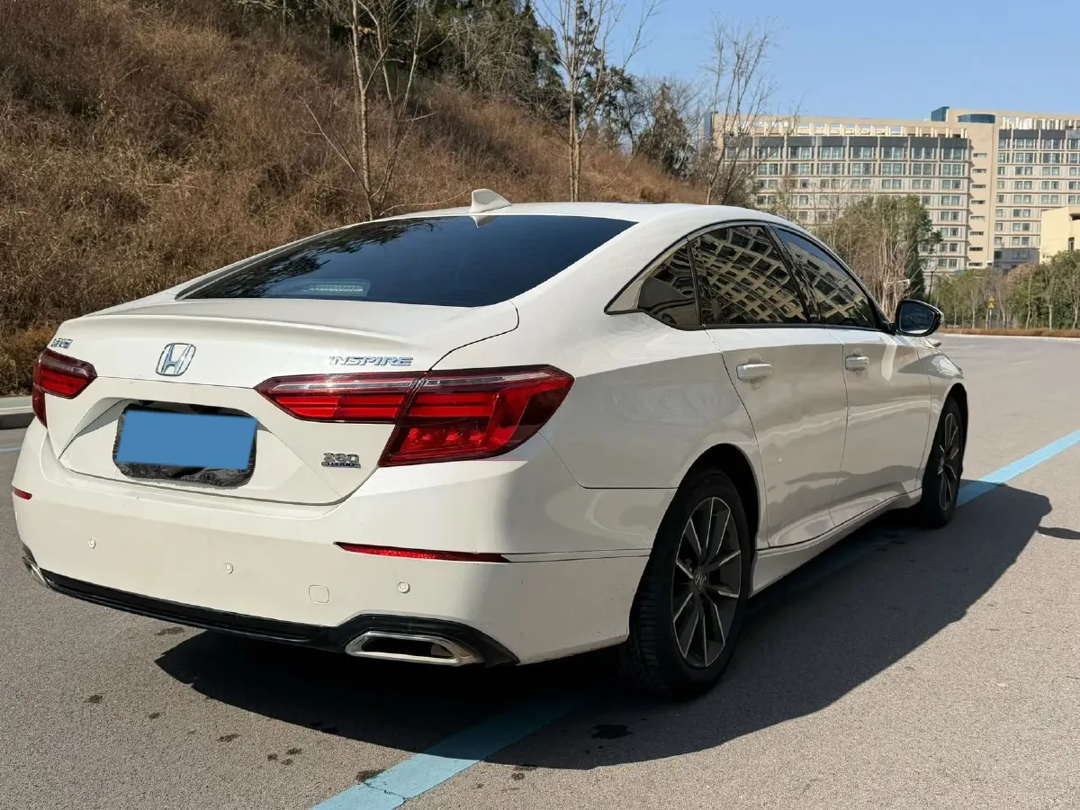 2022 Honda Inspire 1.5T 194HP L4 CVT,autocango,china used car exporter,china ev exporter,chinese used car exporter,chinese used ev exporter