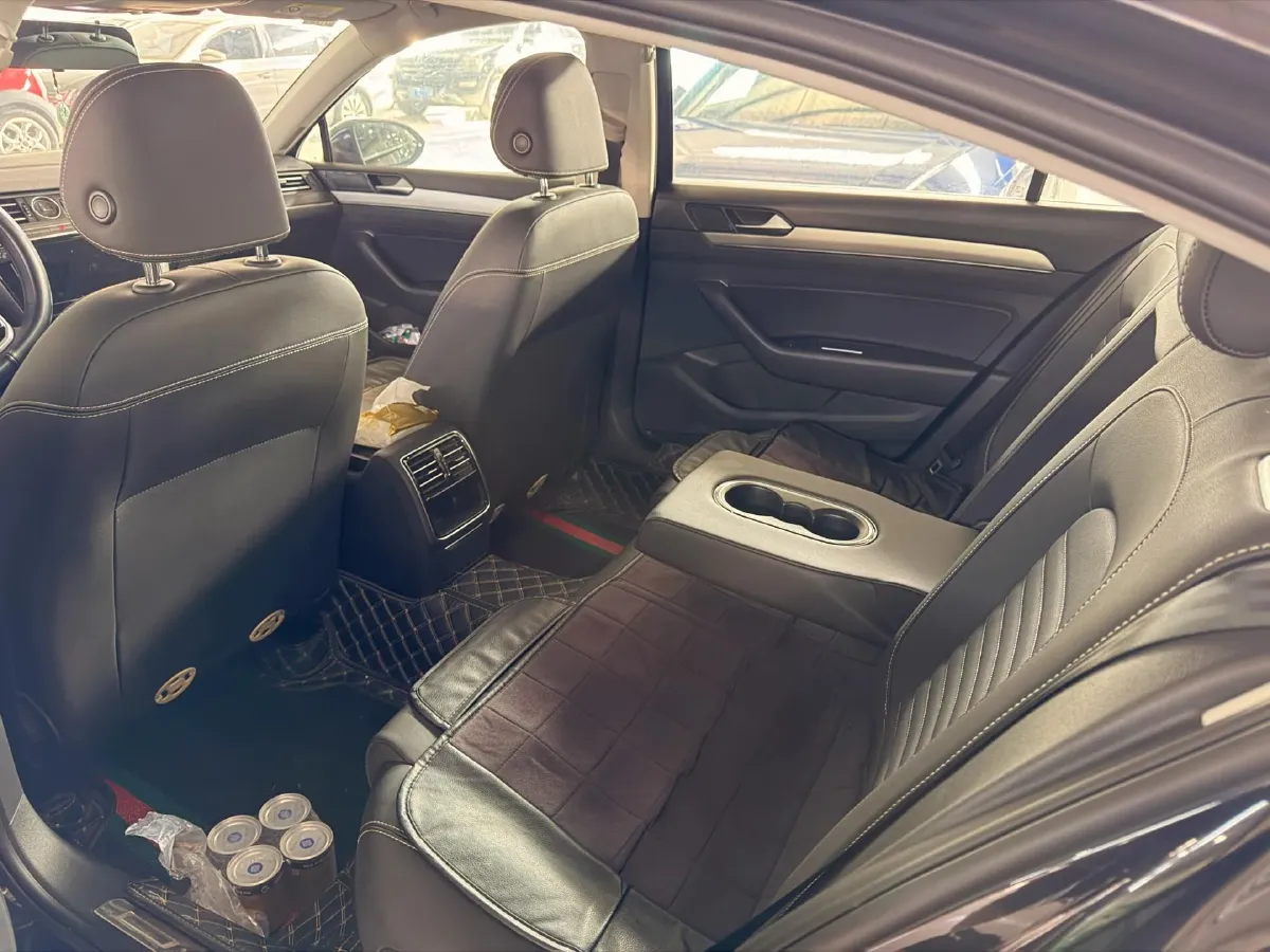 2020 Volkswagen Magotan 1.4T 150HP L4 7DCT,autocango,china used car exporter,china ev exporter,chinese used car exporter,chinese used ev exporter