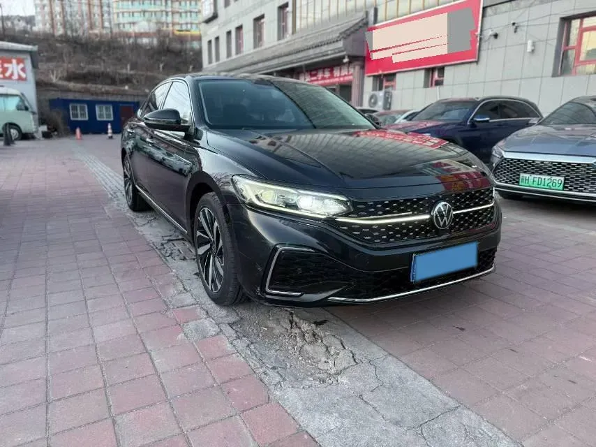 2021 Volkswagen Passat 2.0T 186HP L4 7DCT,autocango,china used car exporter,china ev exporter,chinese used car exporter,chinese used ev exporter