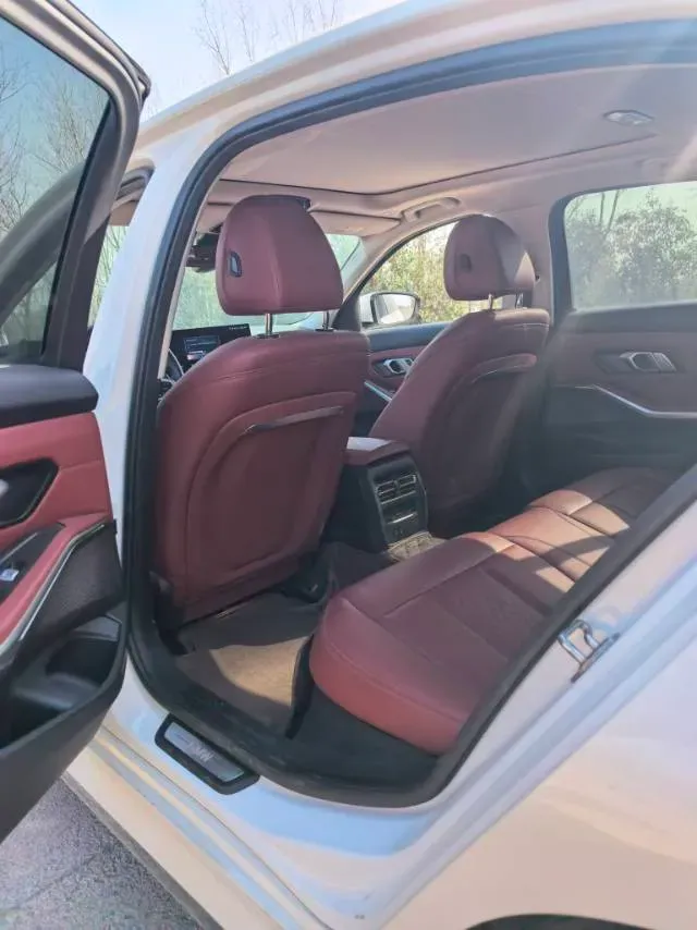 2024 BMW i3 BEV 70KWH,autocango,china used car exporter,china ev exporter,chinese used car exporter,chinese used ev exporter