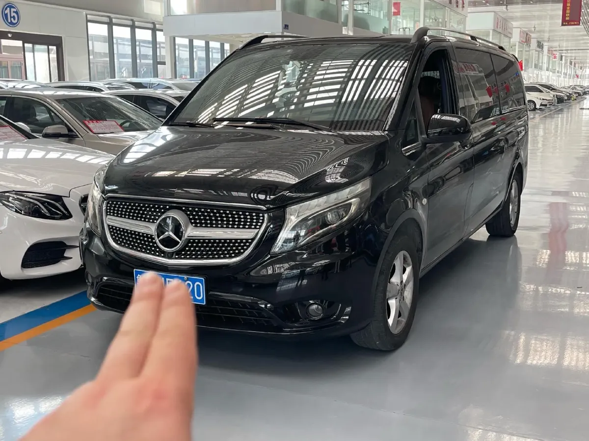 2020 Mercedes-Benz Vito 2.0T 211HP L4 9AT,autocango,china used car exporter,china ev exporter,chinese used car exporter,chinese used ev exporter