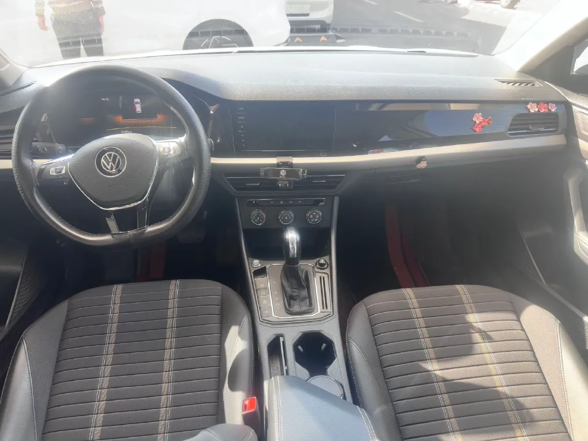 2022 Volkswagen Sagitar 1.2T 116HP L4 7DCT,autocango,china used car exporter,china ev exporter,chinese used car exporter,chinese used ev exporter