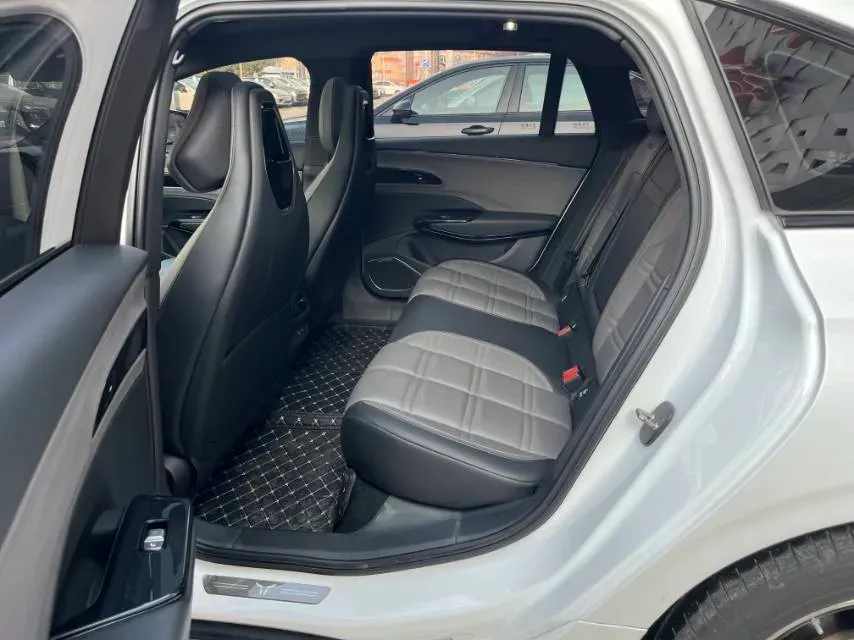 2024 HongQi EH7 BEV 111KWH,autocango,china used car exporter,china ev exporter,chinese used car exporter,chinese used ev exporter