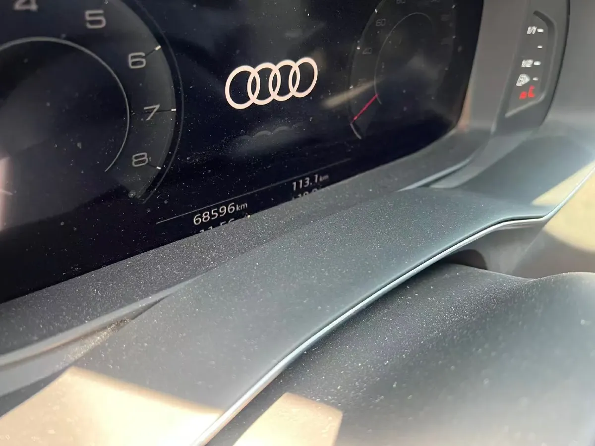 2021 Audi A6L 2.0T 224HP L4 7DCT,autocango,china used car exporter,china ev exporter,chinese used car exporter,chinese used ev exporter