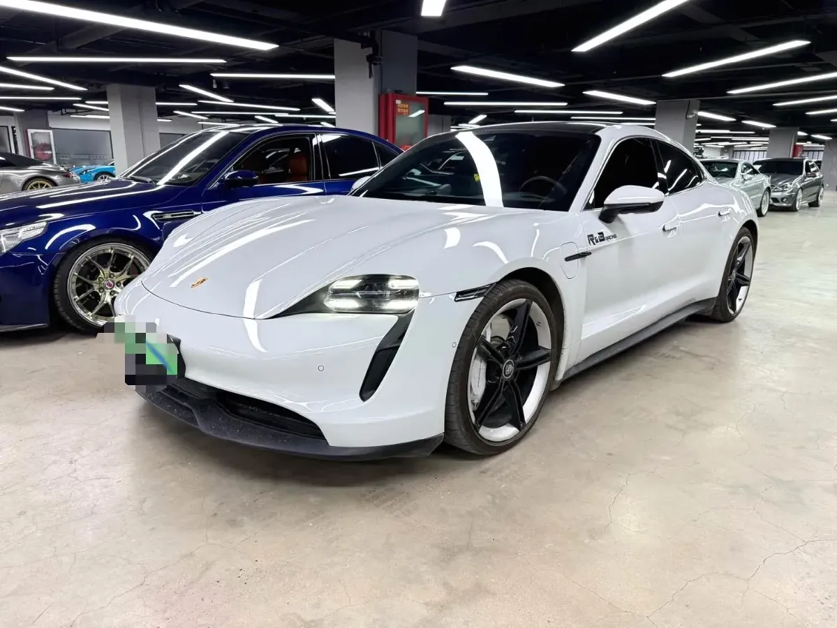 2019 Porsche Taycan 2AT BEV 79.2KWH,autocango,china used car exporter,china ev exporter,chinese used car exporter,chinese used ev exporter