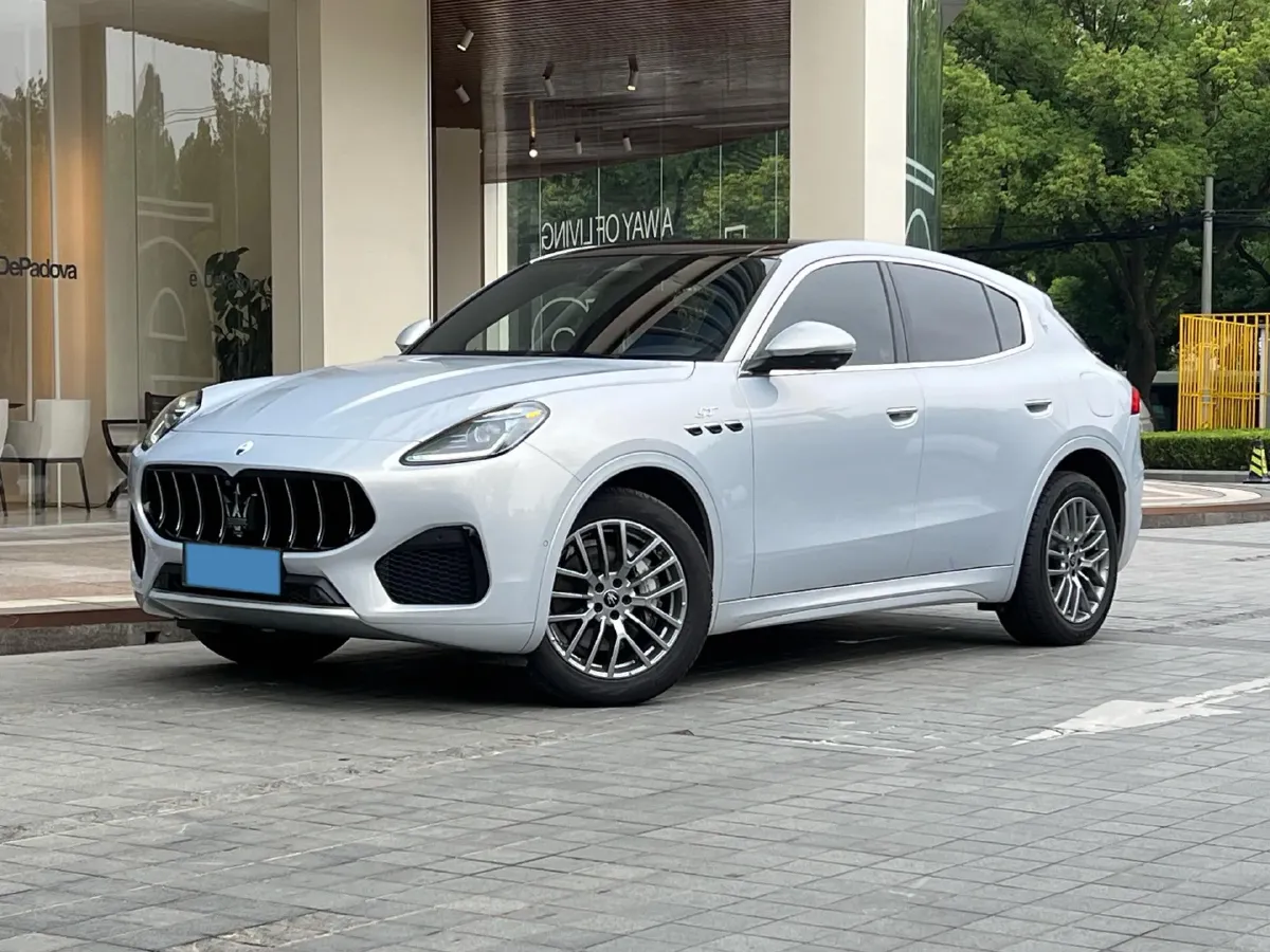 2022 Audi Q7 2.0T 245HP L4 8AT,autocango,china used car exporter,china ev exporter,chinese used car exporter,chinese used ev exporter