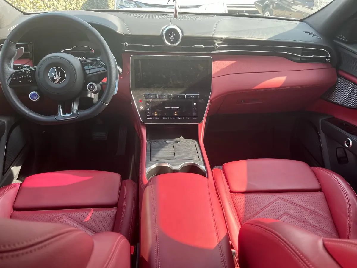 2022 Audi Q7 2.0T 245HP L4 8AT,autocango,china used car exporter,china ev exporter,chinese used car exporter,chinese used ev exporter