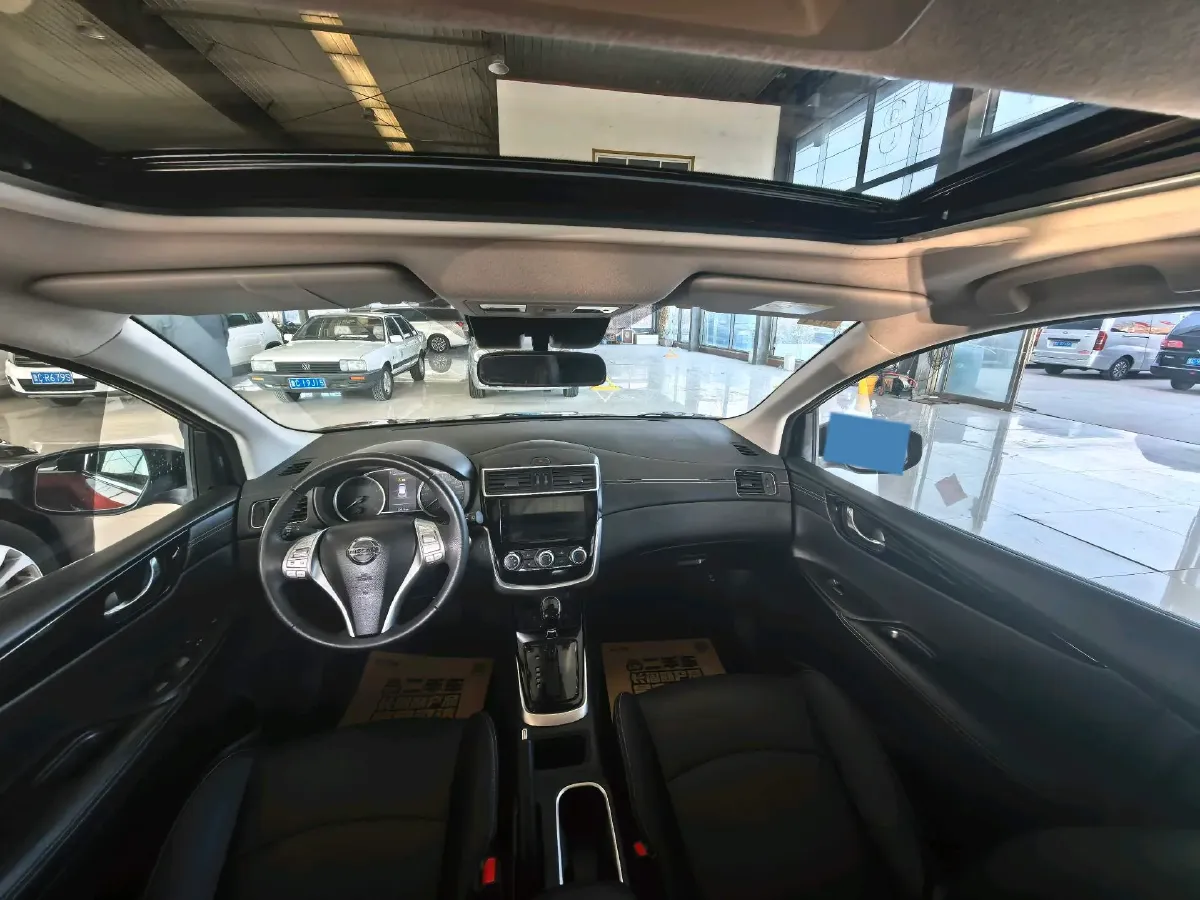 2021 Nissan Tiida 1.6L 122HP L4 CVT,autocango,china used car exporter,china ev exporter,chinese used car exporter,chinese used ev exporter