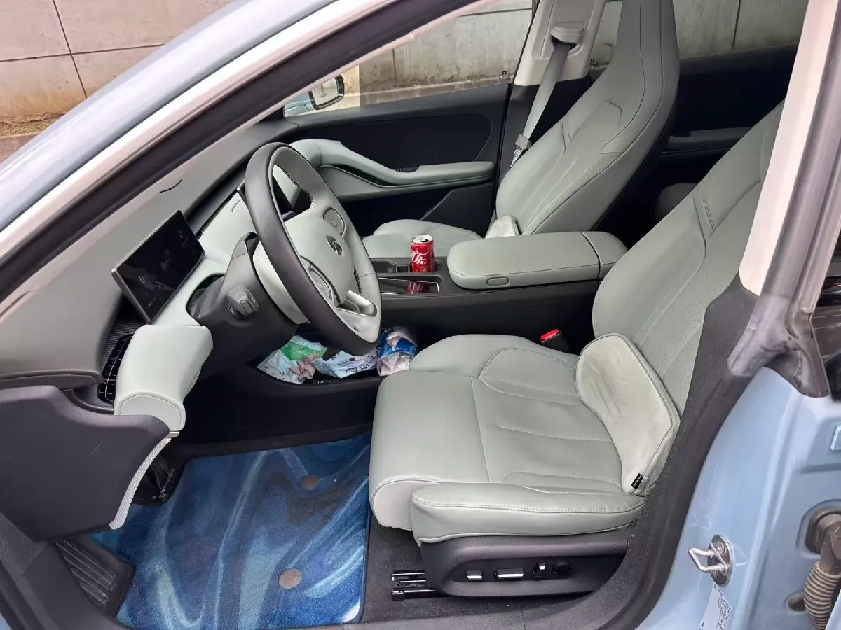 2022 JunTian HeiWuShi Youth 2.0T 203HP L4 6AT,autocango,china used car exporter,china ev exporter,chinese used car exporter,chinese used ev exporter