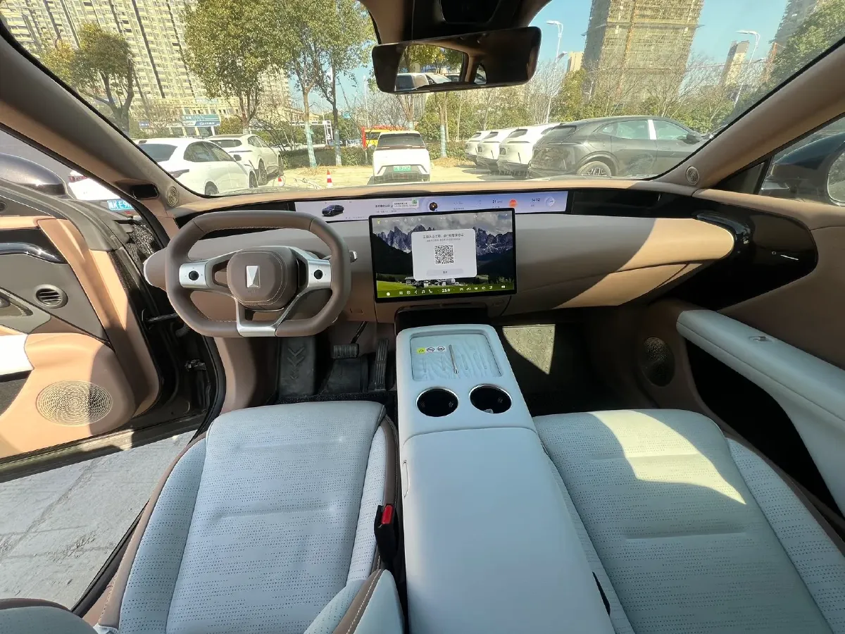 2024 Avatr 07 BEV 82.16KWH,autocango,china used car exporter,china ev exporter,chinese used car exporter,chinese used ev exporter