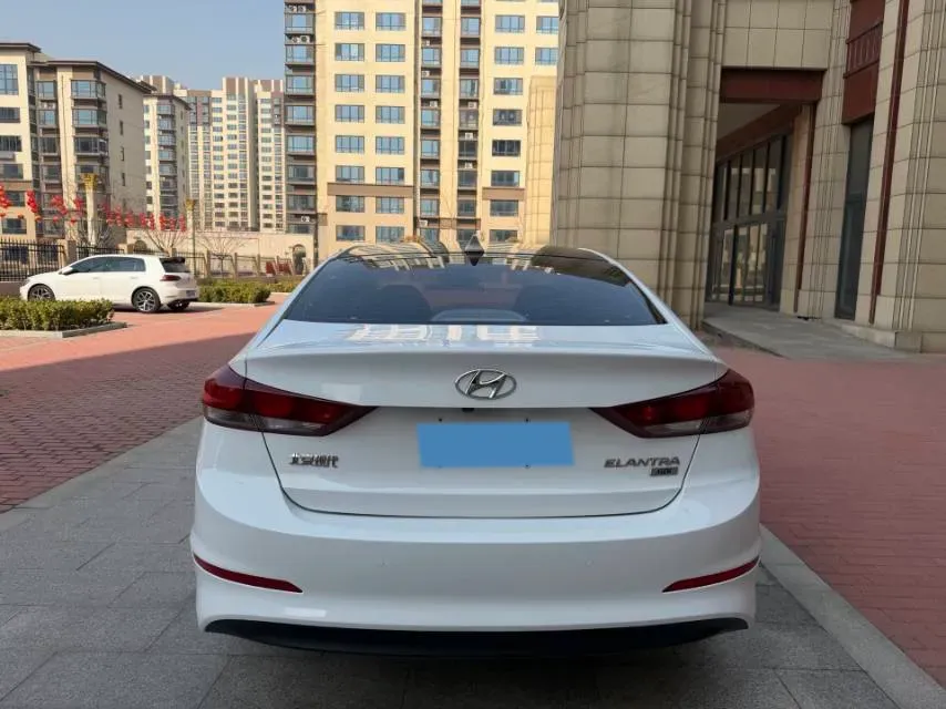 2016 Hyundai Elantra 1.6L 130HP L4 6AT,autocango,china used car exporter,china ev exporter,chinese used car exporter,chinese used ev exporter