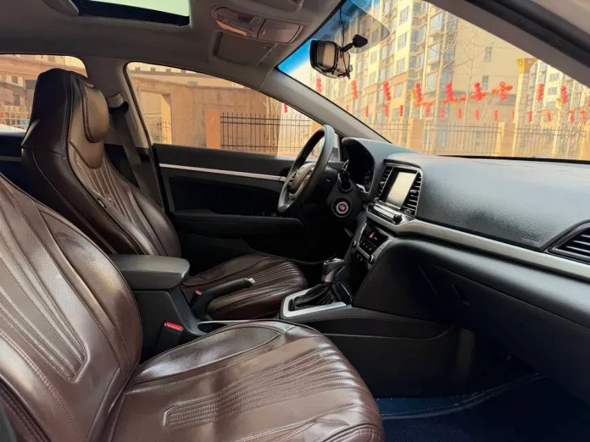 2016 Hyundai Elantra 1.6L 130HP L4 6AT,autocango,china used car exporter,china ev exporter,chinese used car exporter,chinese used ev exporter