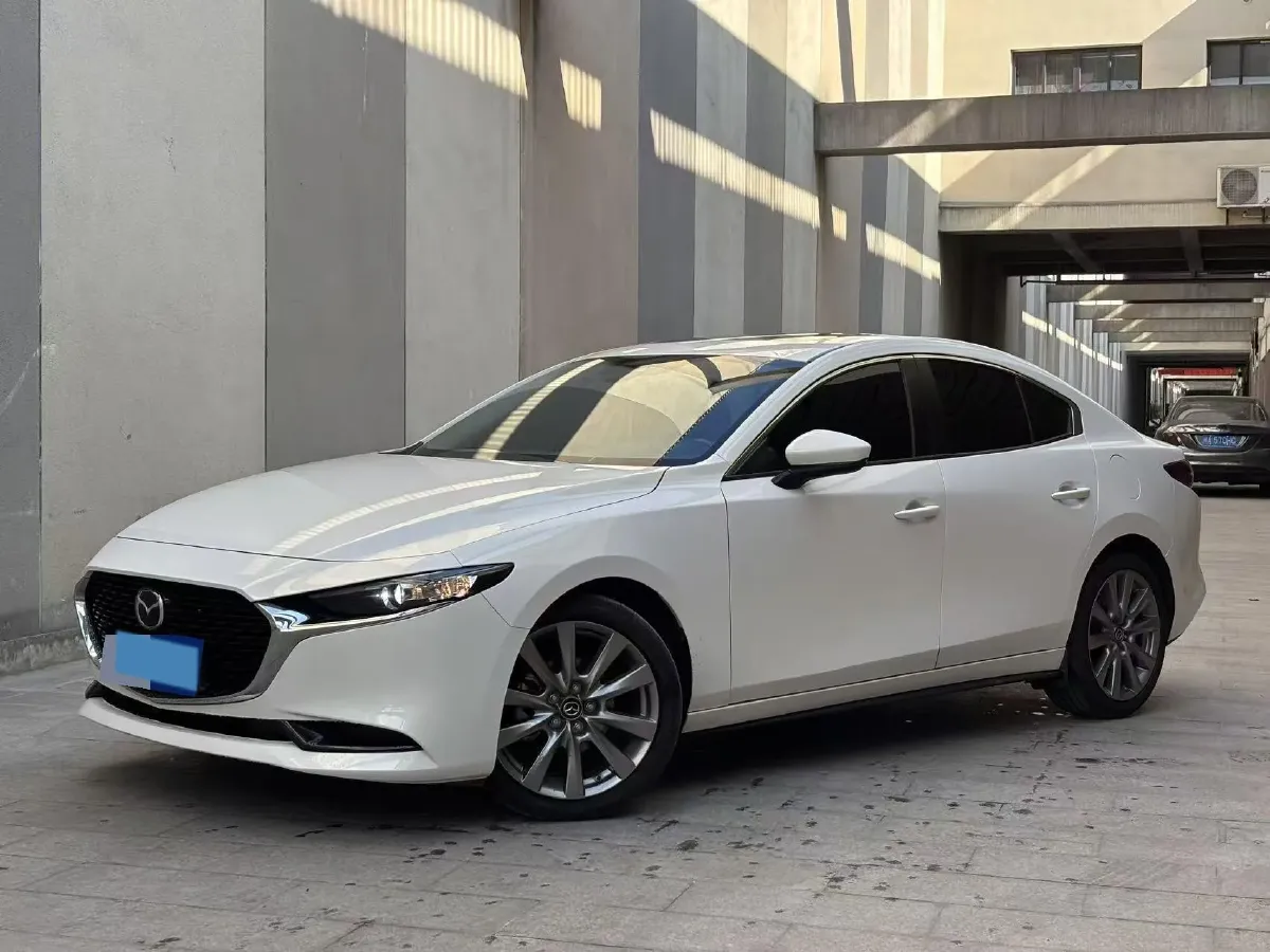 2022 Mazda 3 Axela 2.0L 158HP L4 6AT,autocango,china used car exporter,china ev exporter,chinese used car exporter,chinese used ev exporter