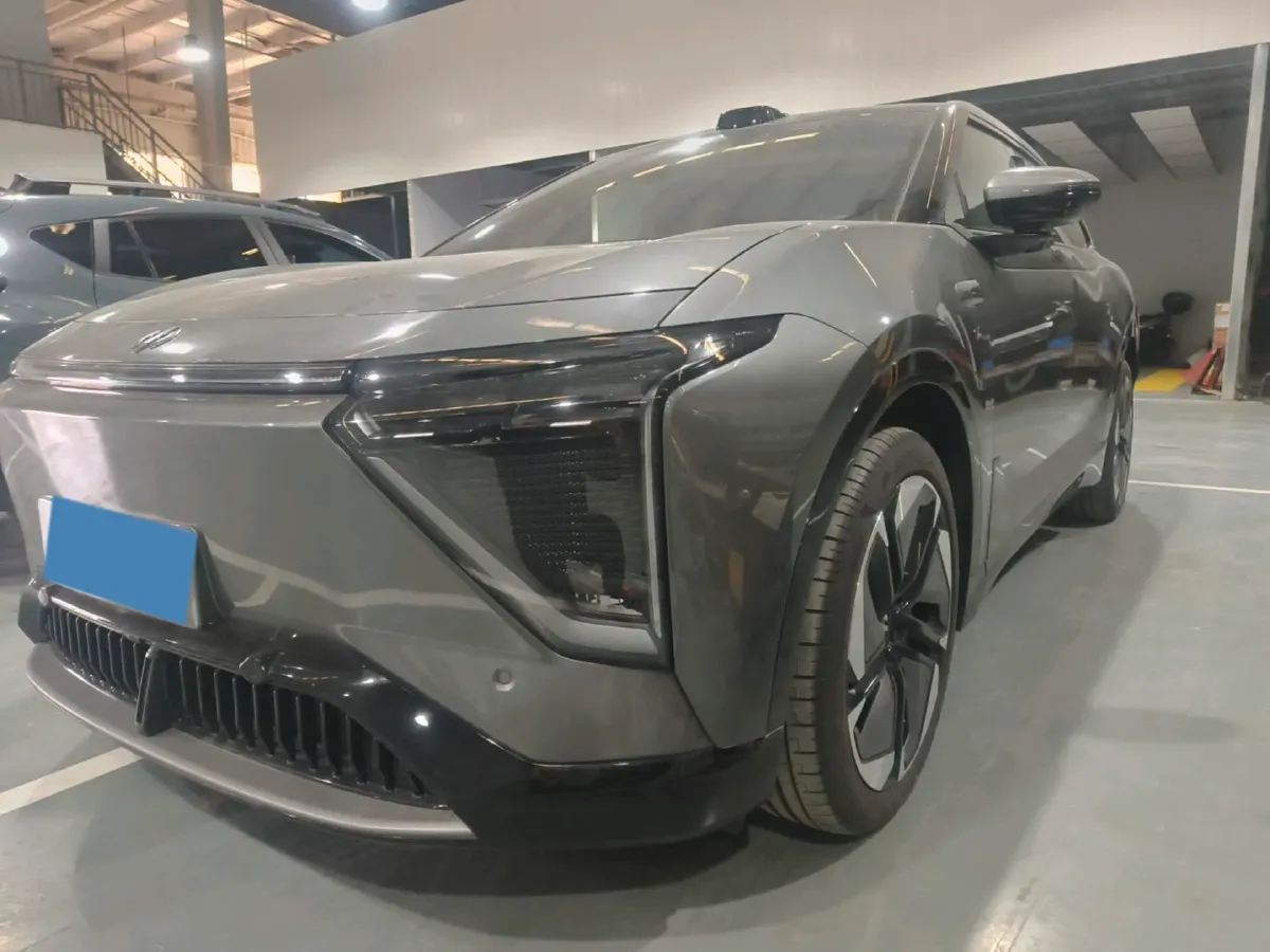 2023 HiPhi Y BEV 76.6KWH,autocango,china used car exporter,china ev exporter,chinese used car exporter,chinese used ev exporter