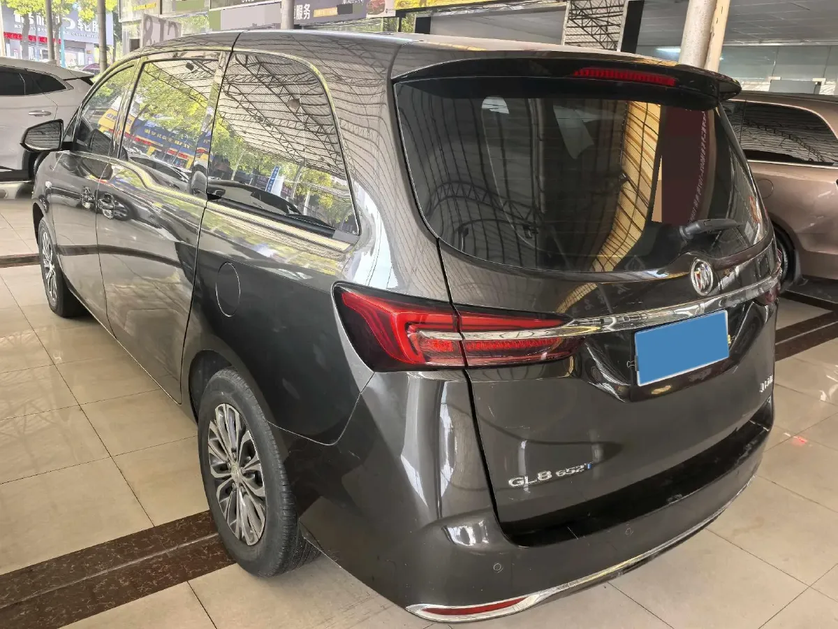 2022 Buick GL8 2.0T 237HP L4 9AT,autocango,china used car exporter,china ev exporter,chinese used car exporter,chinese used ev exporter