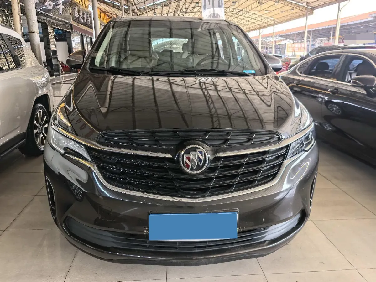 2022 Buick GL8 2.0T 237HP L4 9AT,autocango,china used car exporter,china ev exporter,chinese used car exporter,chinese used ev exporter