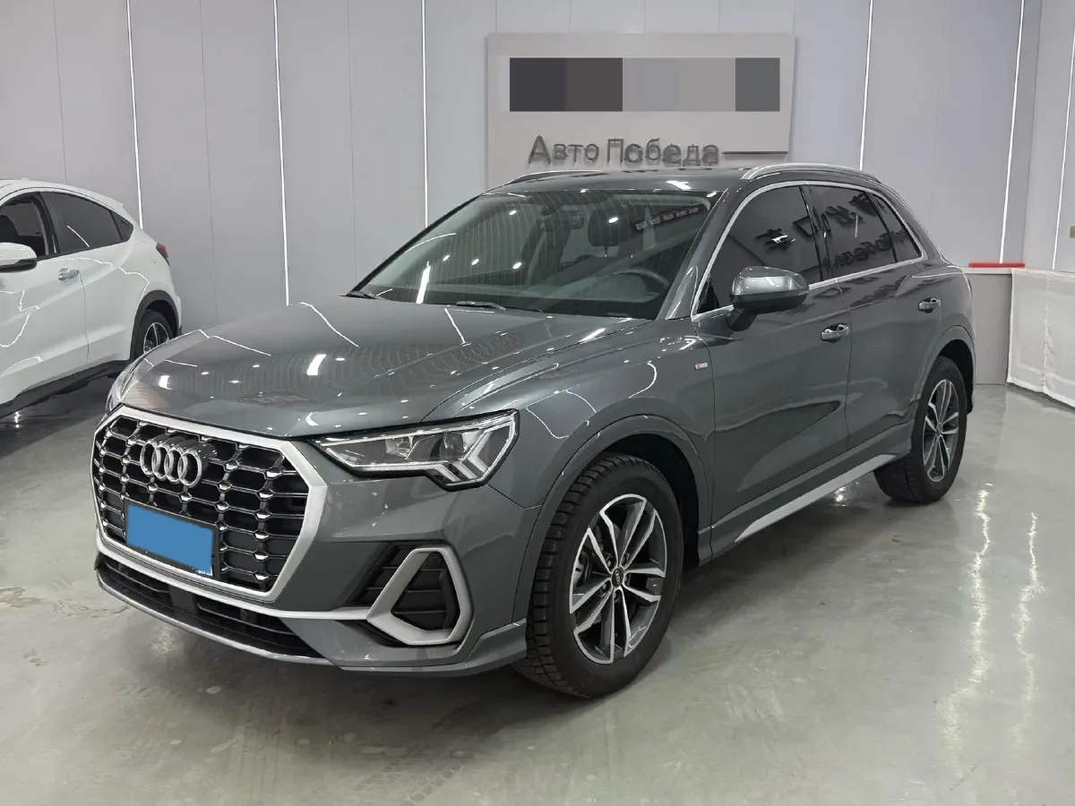 2022 Audi Q3 1.4T 150HP L4 7DCT,autocango,china used car exporter,china ev exporter,chinese used car exporter,chinese used ev exporter