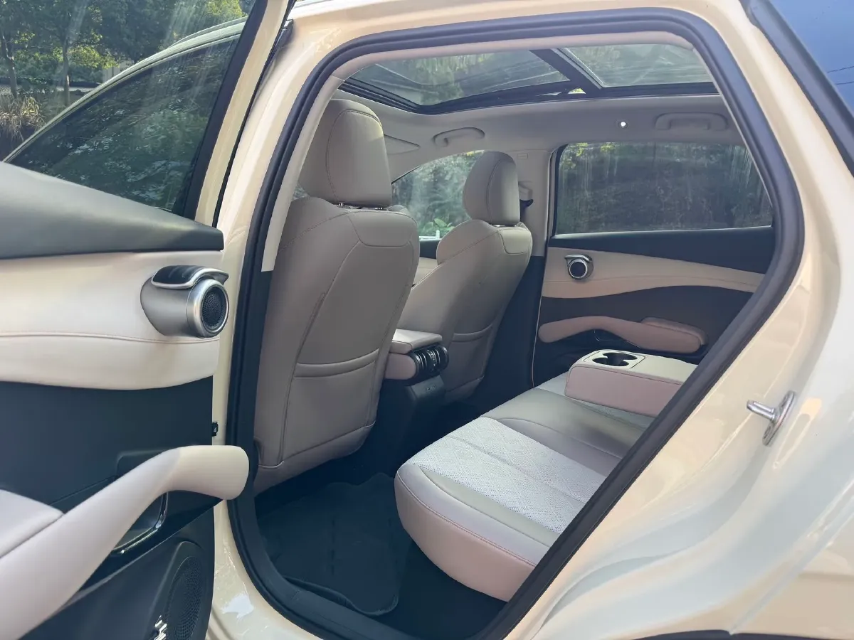 2025 BYD Yuan Plus BEV 60.48KWH,autocango,china used car exporter,china ev exporter,chinese used car exporter,chinese used ev exporter