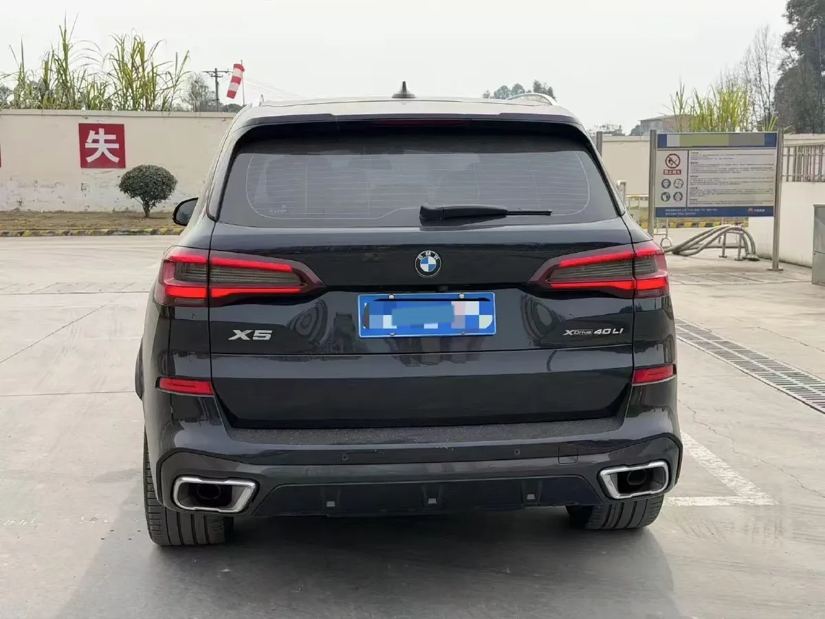 2022 BMW X5 3.0T 333HP L6 8AT,autocango,china used car exporter,china ev exporter,chinese used car exporter,chinese used ev exporter