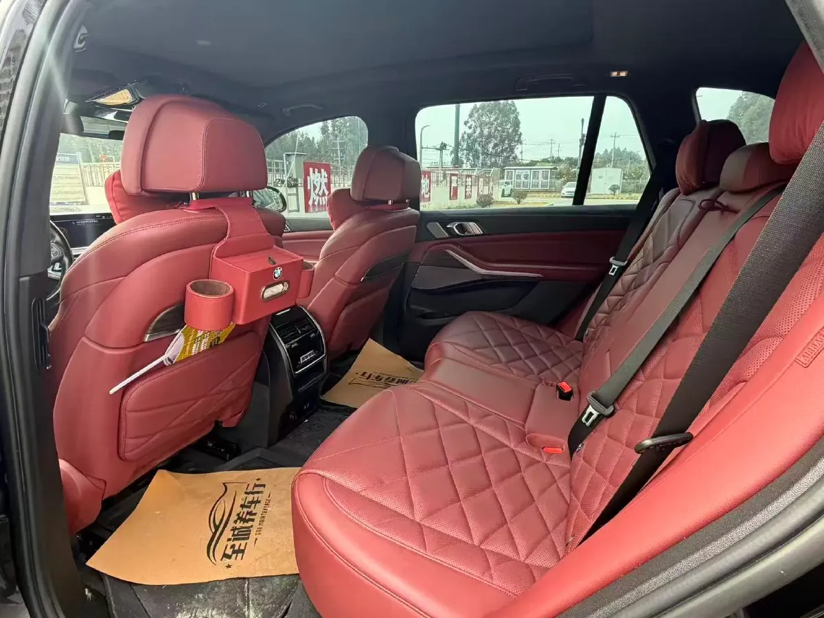 2022 BMW X5 3.0T 333HP L6 8AT,autocango,china used car exporter,china ev exporter,chinese used car exporter,chinese used ev exporter