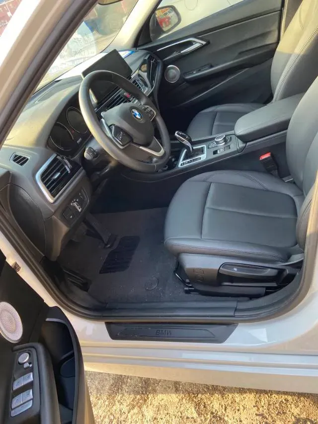 2023 BMW 1 Series 1.5T 136HP L3 7DCT,autocango,china used car exporter,china ev exporter,chinese used car exporter,chinese used ev exporter