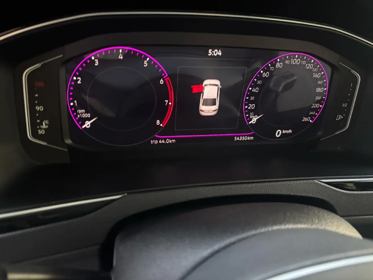 2023 Volkswagen Magotan 2.0T 186HP L4 7DCT,autocango,china used car exporter,china ev exporter,chinese used car exporter,chinese used ev exporter