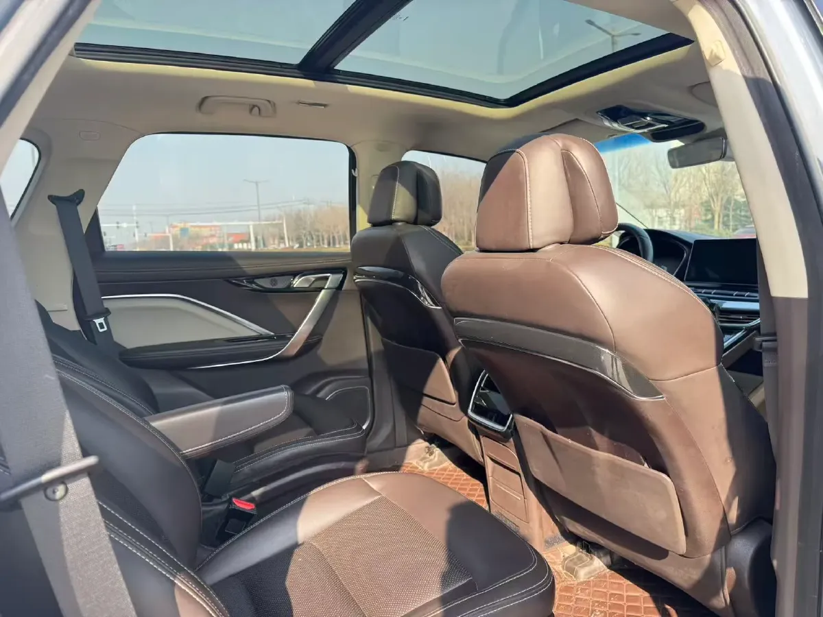 2019 Geely JiaJi 1.5T 177HP L3 7DCT,autocango,china used car exporter,china ev exporter,chinese used car exporter,chinese used ev exporter