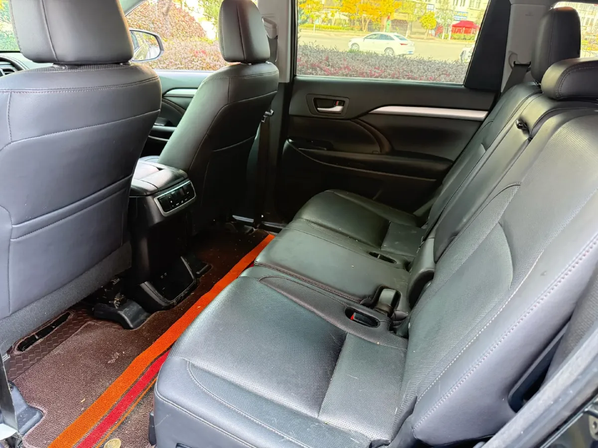 2018 Toyota Highlander 2.0T 220HP L4 6AT,autocango,china used car exporter,china ev exporter,chinese used car exporter,chinese used ev exporter