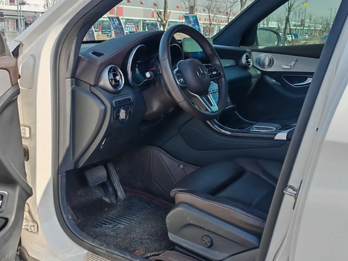 2020 Mercedes-Benz GLC Class 2.0T 197HP L4 9AT,autocango,china used car exporter,china ev exporter,chinese used car exporter,chinese used ev exporter