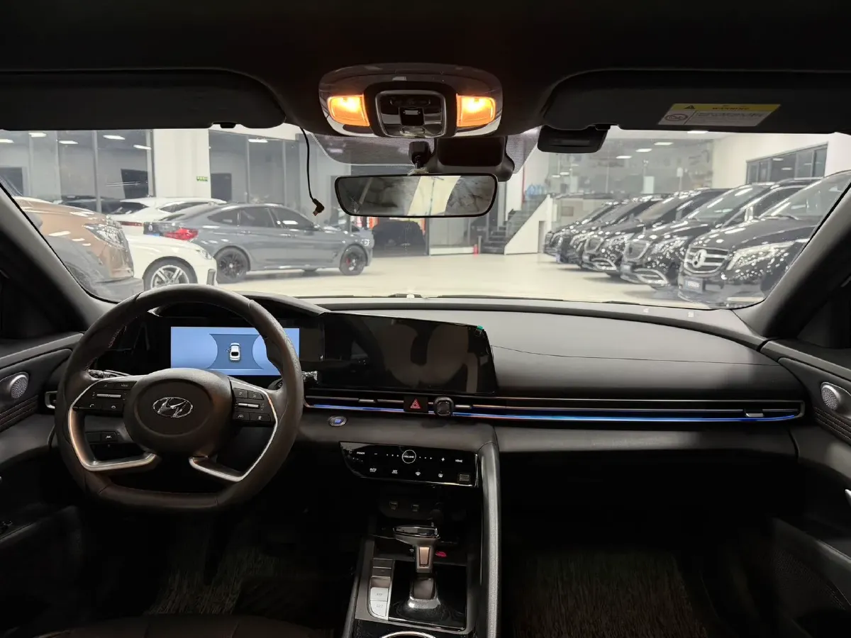 2022 Hyundai Elantra 1.5L 115HP L4 CVT,autocango,china used car exporter,china ev exporter,chinese used car exporter,chinese used ev exporter