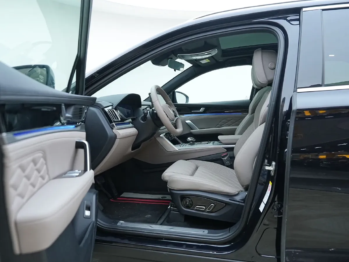 2025 BYD Tang 1.5T 156HP L4 E-CVT PHEV 21.504KWH,autocango,china used car exporter,china ev exporter,chinese used car exporter,chinese used ev exporter